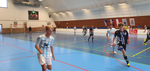 u15c.png